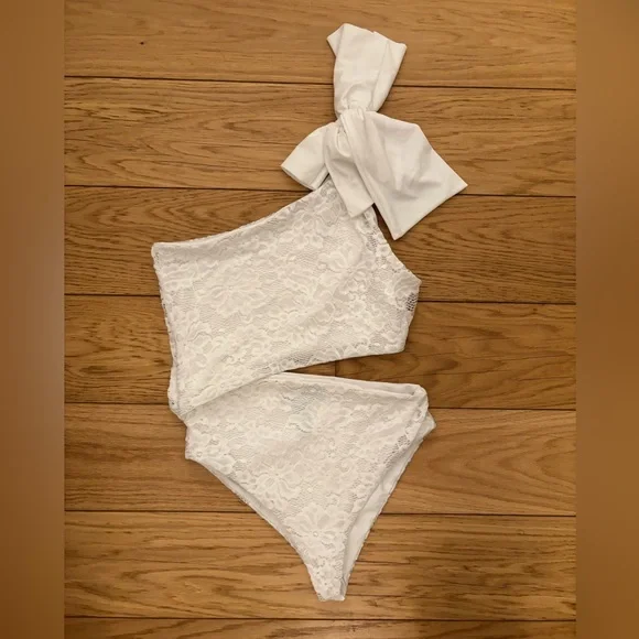 Beach Riot Selena One Piece Bridal Swimsuit Medium - Picture 6 of 13